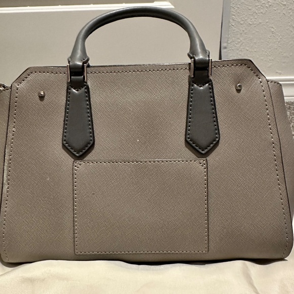 Michael Kors Handbag - Picture 5 of 7